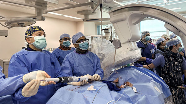 WVU Heart and Vascular Institute physicians first in state, region to perform transcatheter tricuspid valve replacement